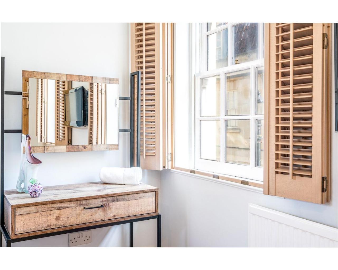 Murphys House - 3 Bed Luxury Central Townhouse Bath Ruang foto